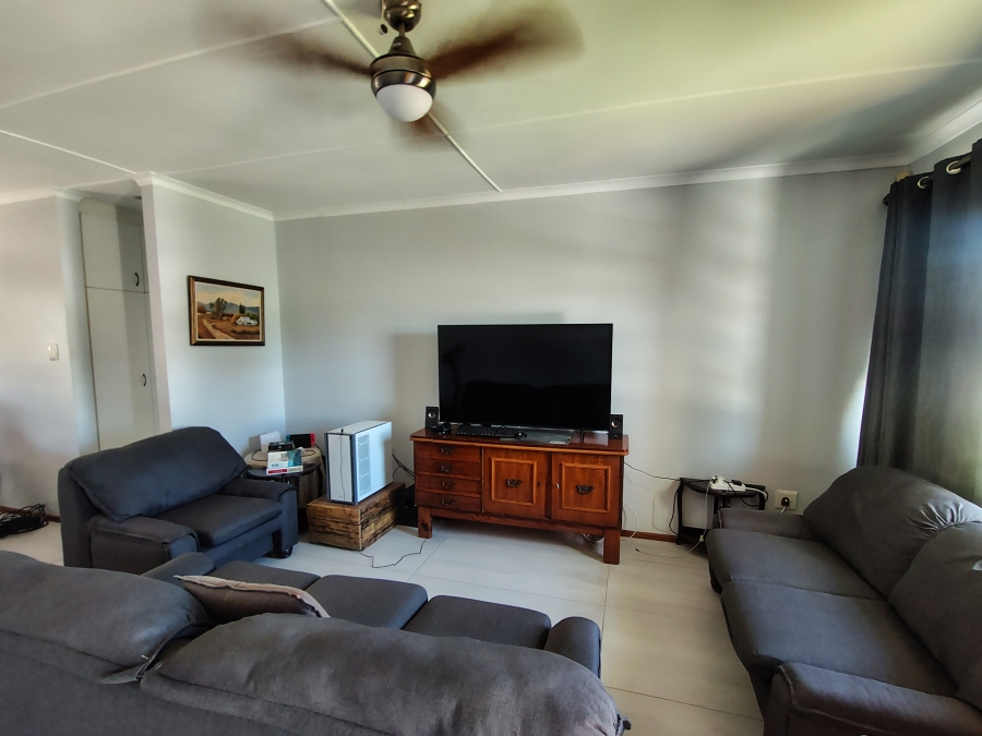 2 Bedroom Property for Sale in Abbotsford Eastern Cape